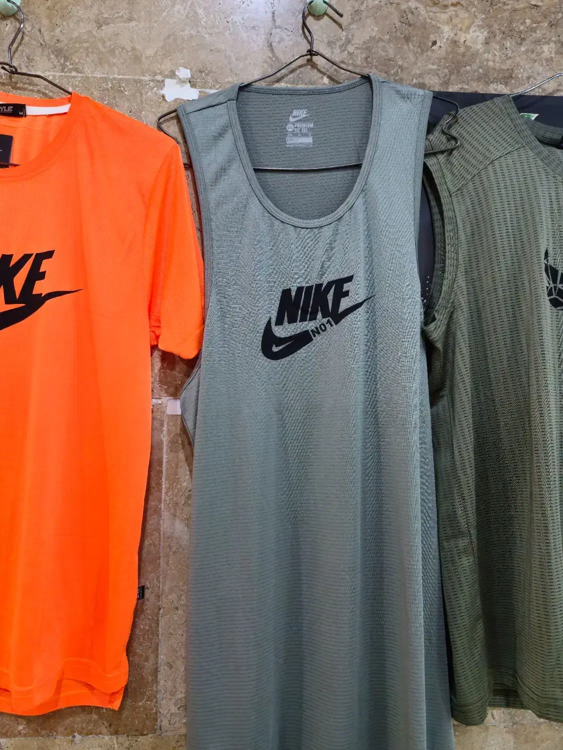 لباس ورزشی و لوازم ورزشی|تجهیزات ورزشی|خوی, |دیوار