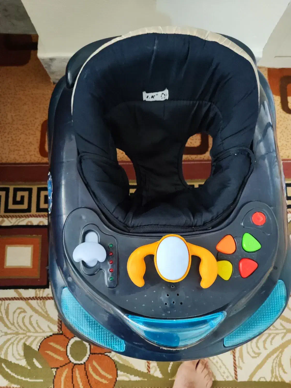 روروک|کالسکه و لوازم جانبی|جهرم, |دیوار