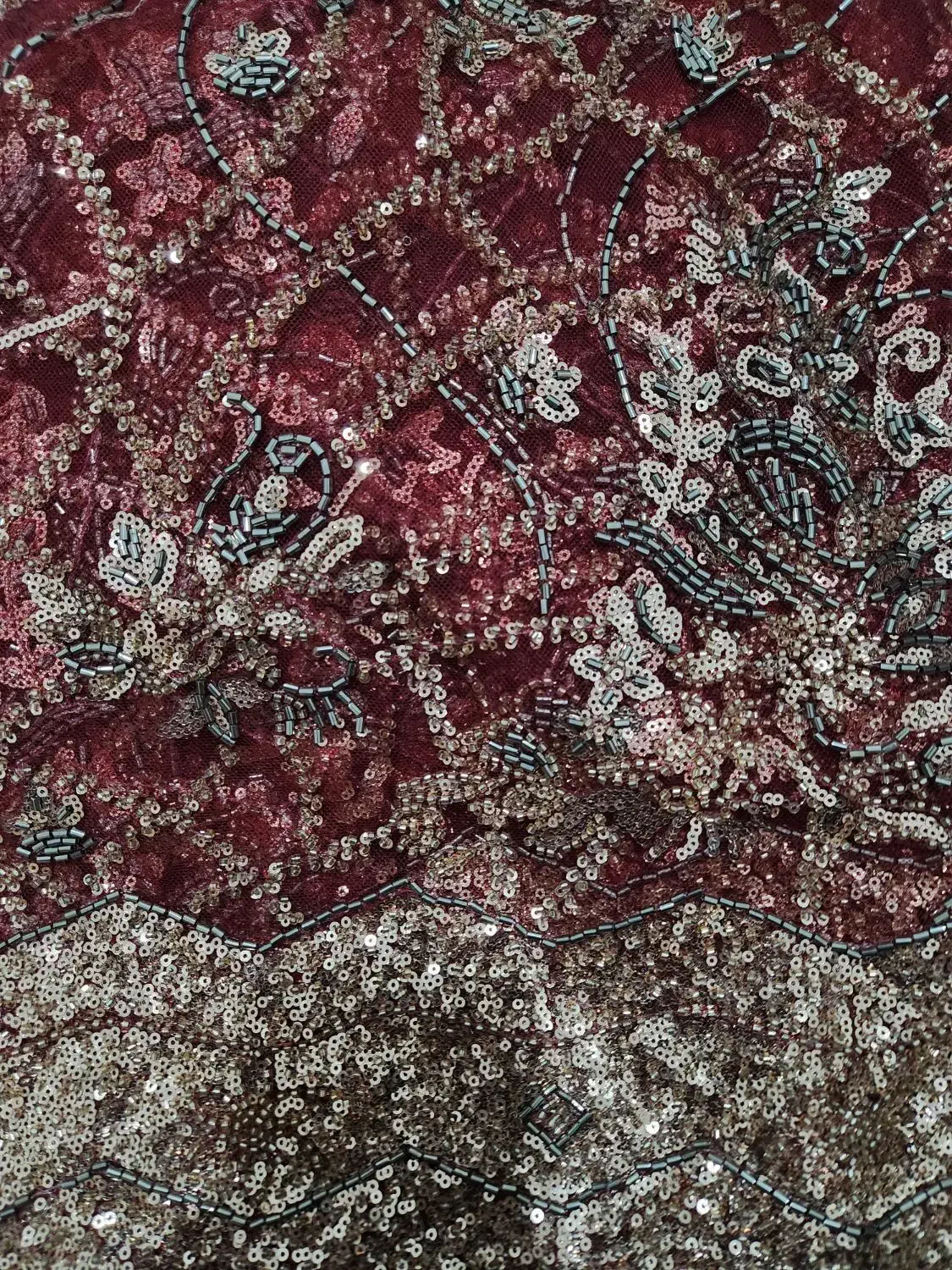 پارچه مجلسی|لباس|سراوان, |دیوار