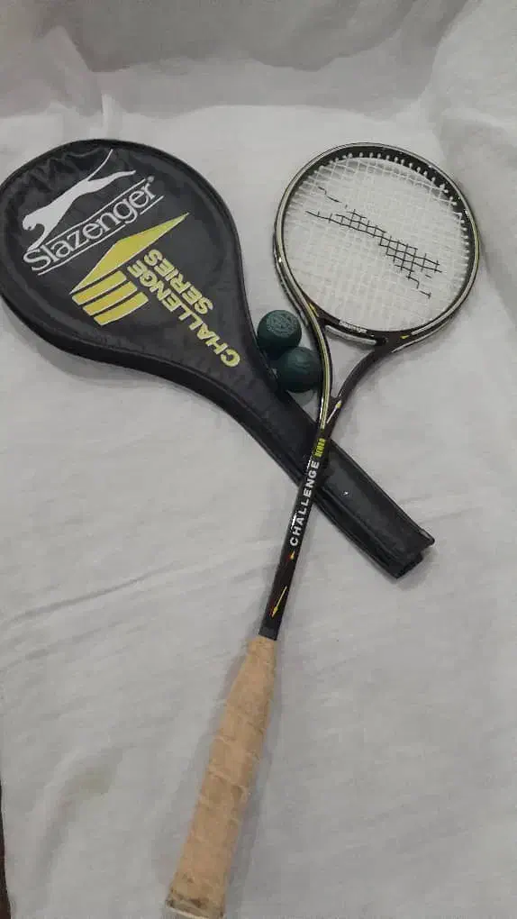 راکت اسکواش نو . خارجی .. انگلیسی|ورزش‌های توپی|تهران, ارامنه|دیوار