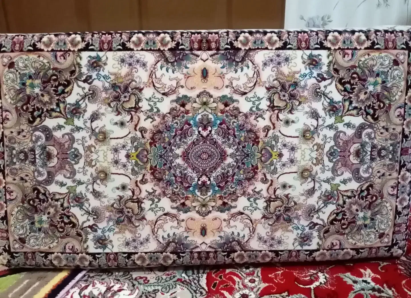 پشتی|پشتی|اهر, |دیوار