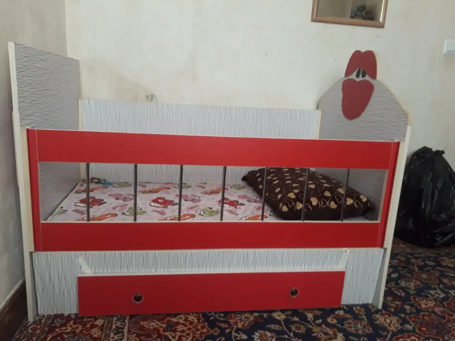 تختخواب کودک سالم ودرحدنو|تخت و سرویس خواب|دهگلان, |دیوار