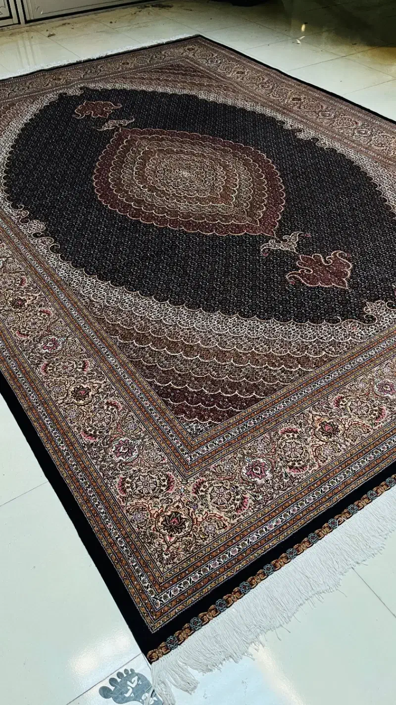 جفت۱۲ متری ۵۰ رج|فرش|خوی, |دیوار