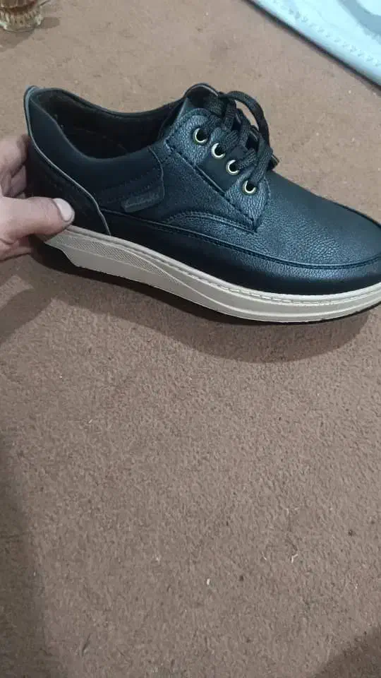 کفش چرم مصنوعی|کیف، کفش، کمربند|یزد, |دیوار