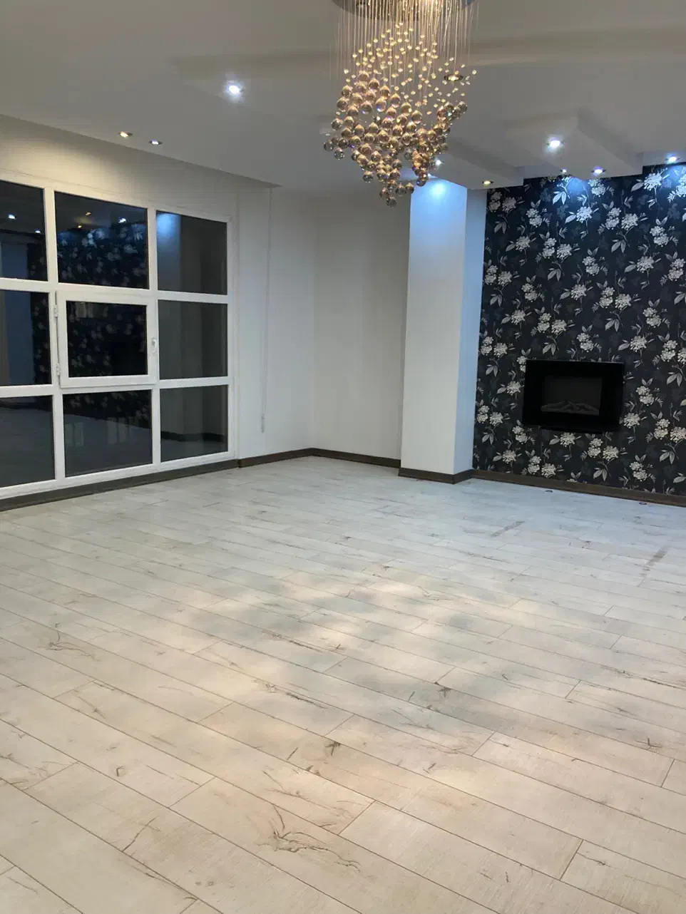 ۱۷۵متر/تک واحدی/۲پارکینگ/تخلیه/تمیز|اجارهٔ آپارتمان|کرج, عظیمیه|دیوار