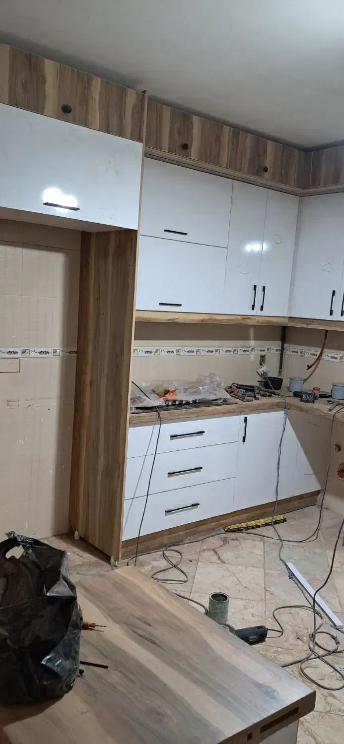 نصب درب چوبی ضد صرقت کمد دیواری و کابینت|خدمات پیشه و مهارت|قدس, شهرقدس|دیوار