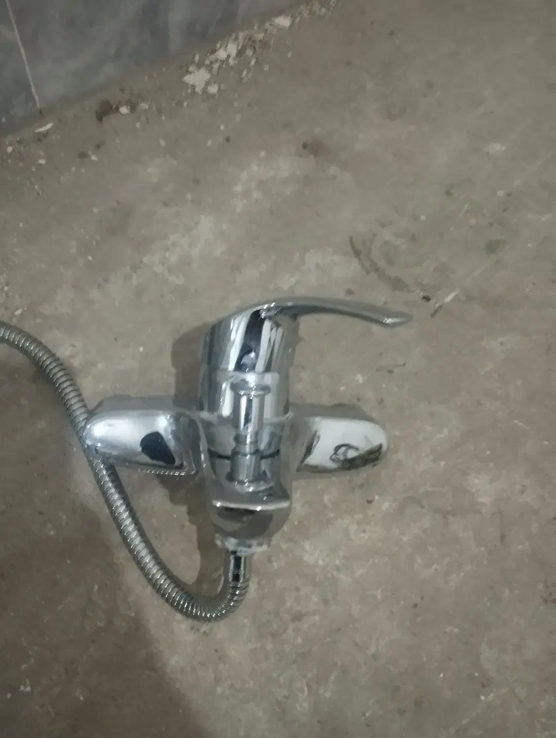 شیرآلات حمام روشور ودستشویی|مصالح و تجهیزات ساختمان|مشهد, شهید معقول|دیوار