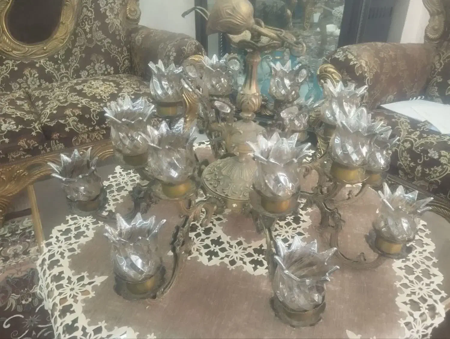 لوستر|لوستر و چراغ آویز|شیراز, دشت چنار|دیوار