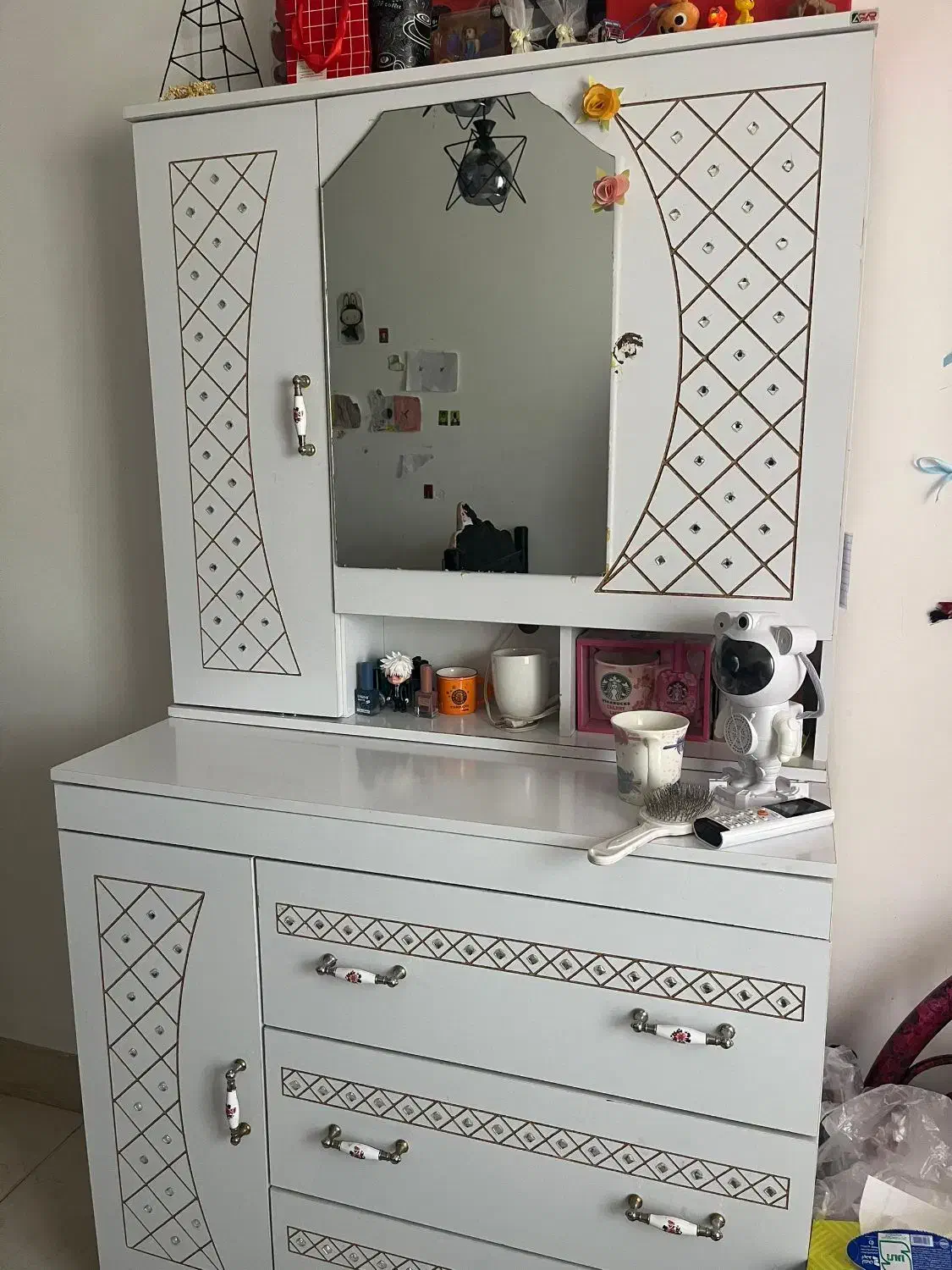 میر آرایشی|جاکفشی، کمد، دراور|میناب, |دیوار