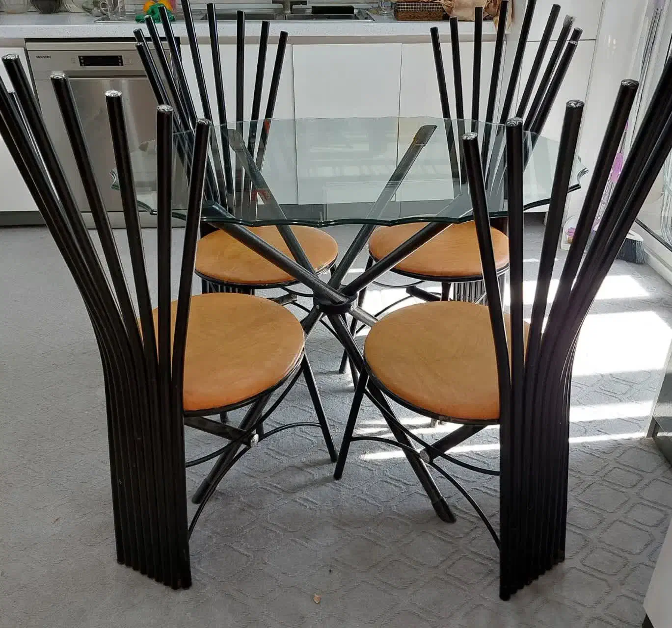 صندلی|میز و صندلی غذاخوری|گناباد, |دیوار