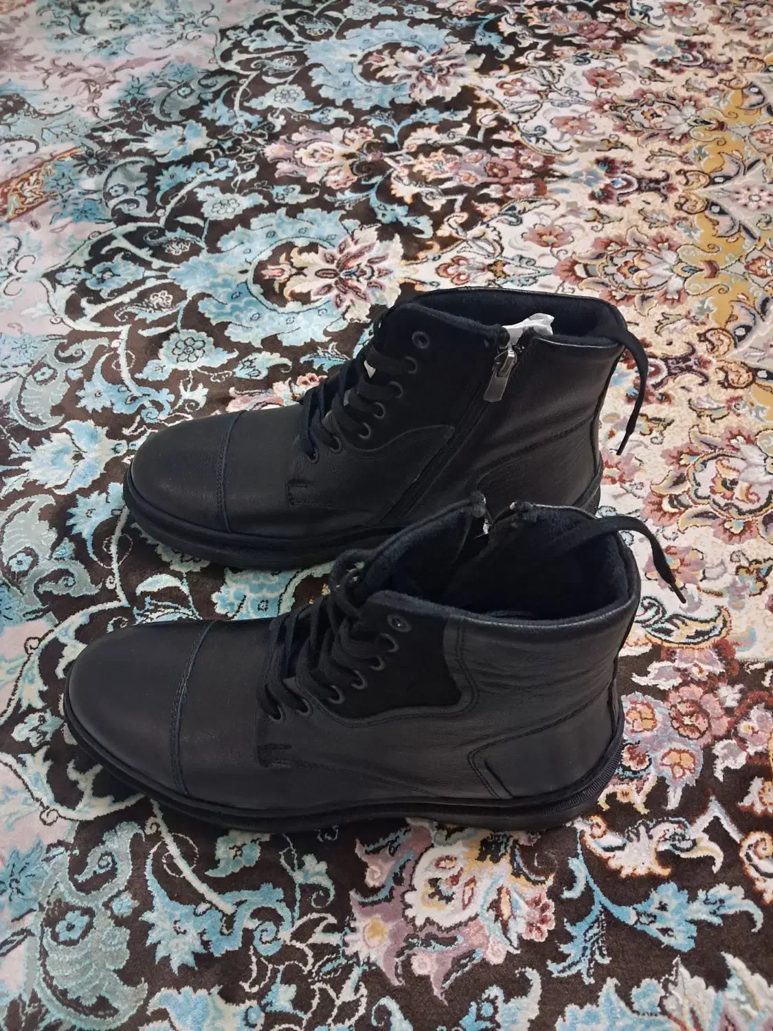 نیم بوت چرم ترک|کیف، کفش، کمربند|ری, سرتخت|دیوار