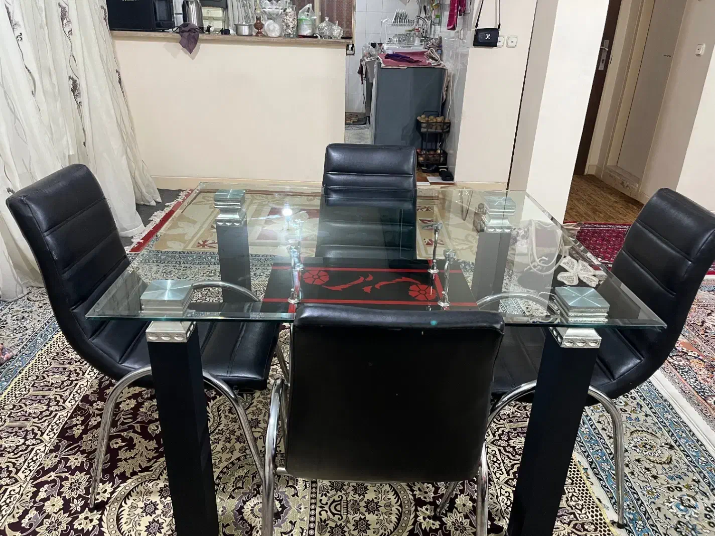 میز ناهارخوری|میز و صندلی غذاخوری|همدان, |دیوار