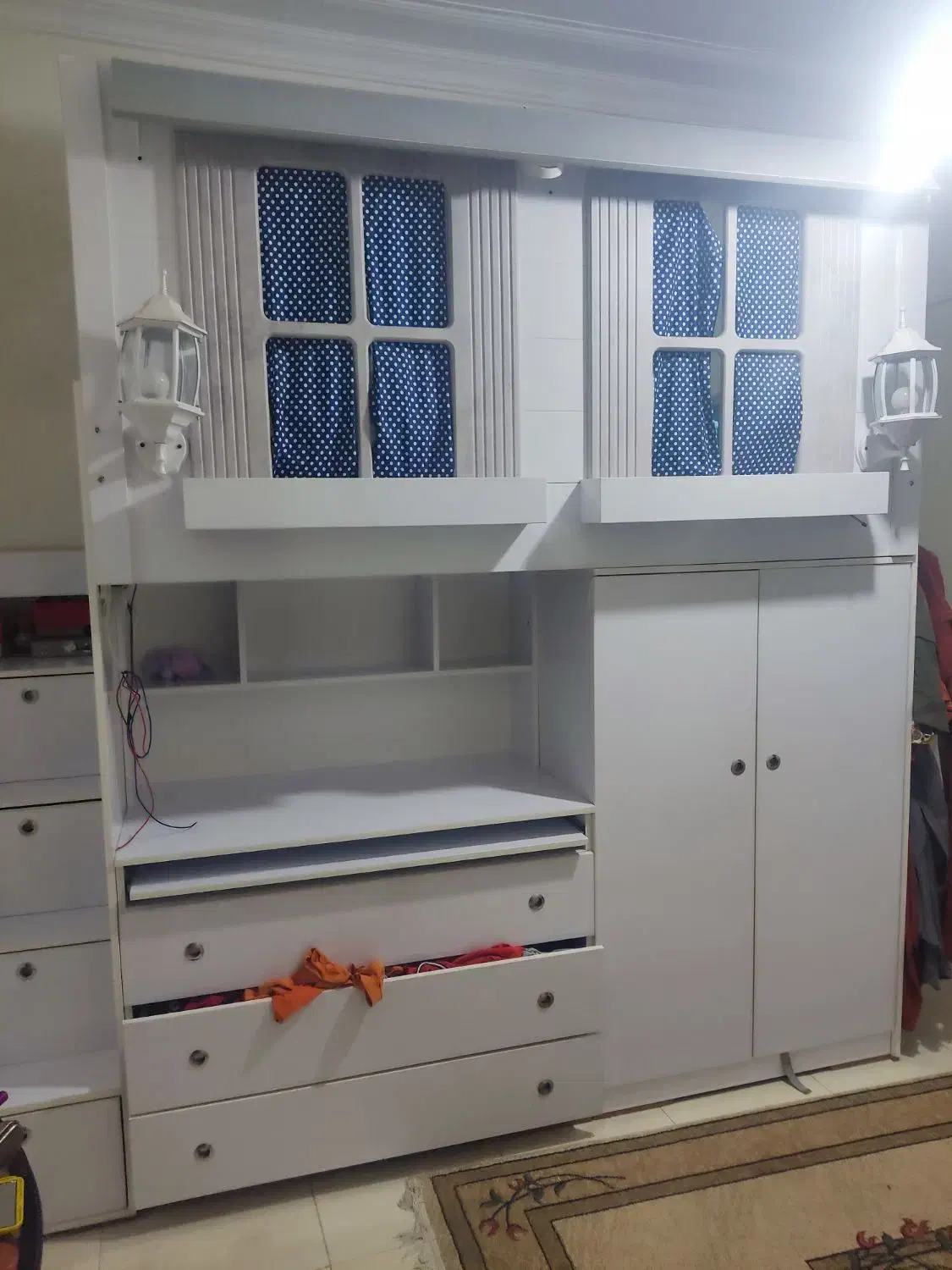 ست کامل میز، تخت و کمد نوجوان تمیز و سالم|تخت و سرویس خواب|شیراز, شهرک سراج‎|دیوار