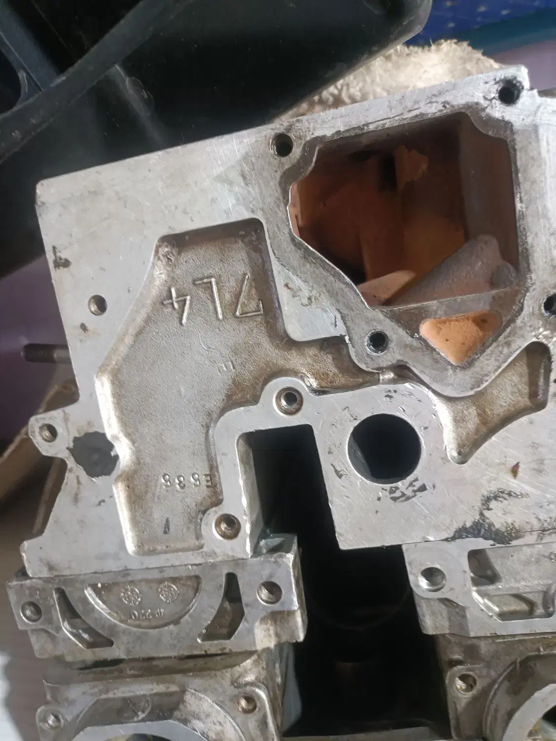 سرسیلندر زانتیا|قطعات یدکی و لوازم جانبی|شهریار, شهرک بهاران (ویره)|دیوار