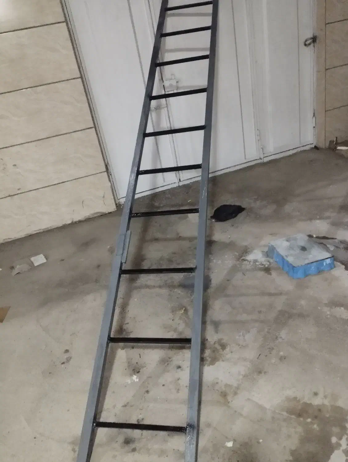 نردبان|ابزارآلات|ساوه, |دیوار