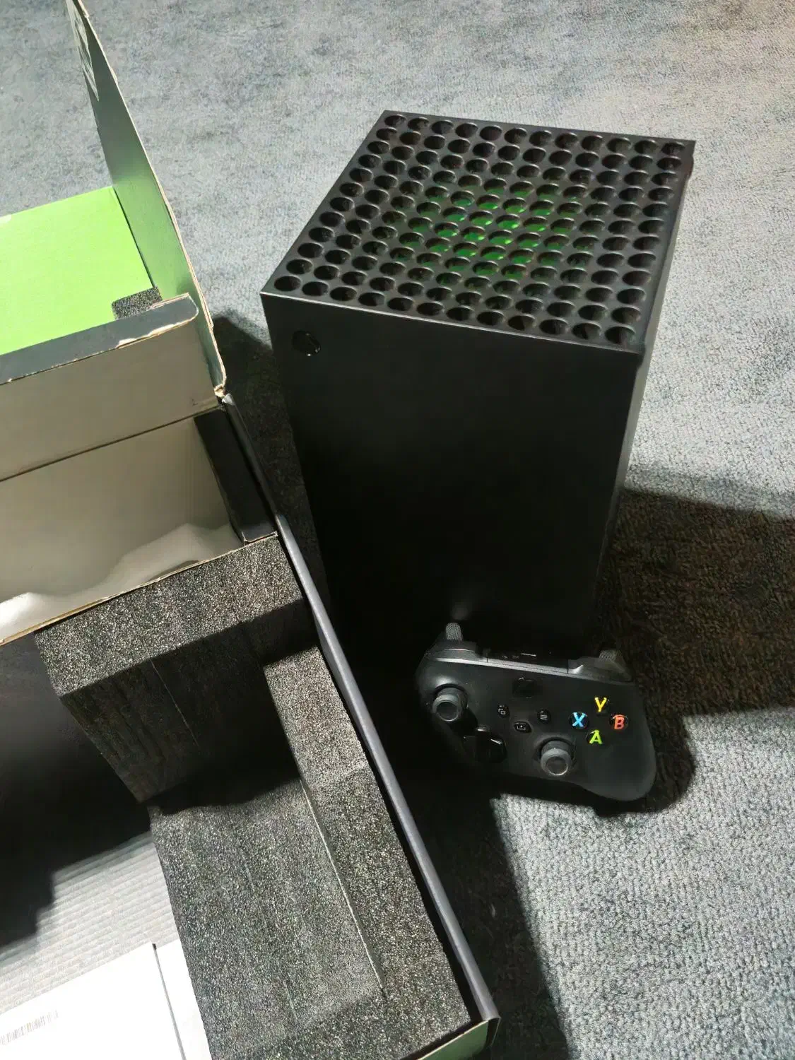 کنسول Xbox Series X تک دسته به همراه باتری و شارژر|کنسول، بازی ویدئویی و آنلاین|تهران, شهرک آزادی|دیوار