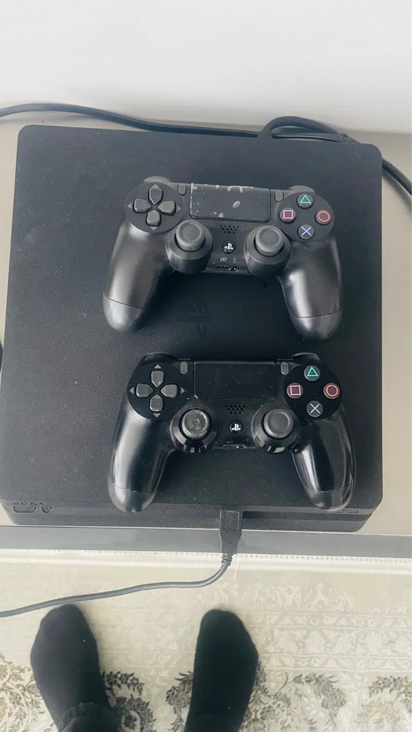 ps4  اسلیم|کنسول، بازی ویدئویی و آنلاین|شیراز, ریشمک|دیوار