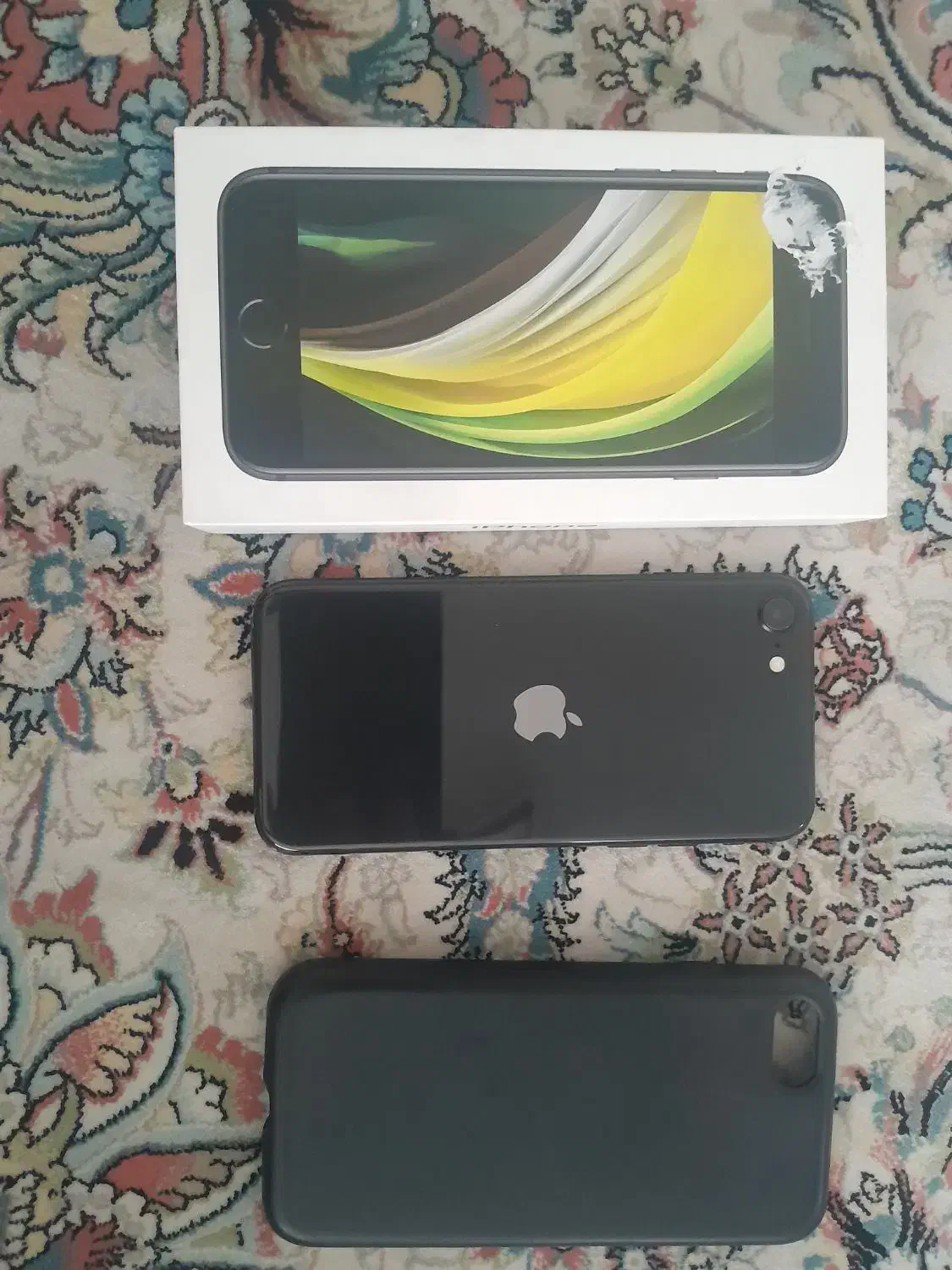 iPhone se 2020|موبایل|تهران, جلیلی|دیوار