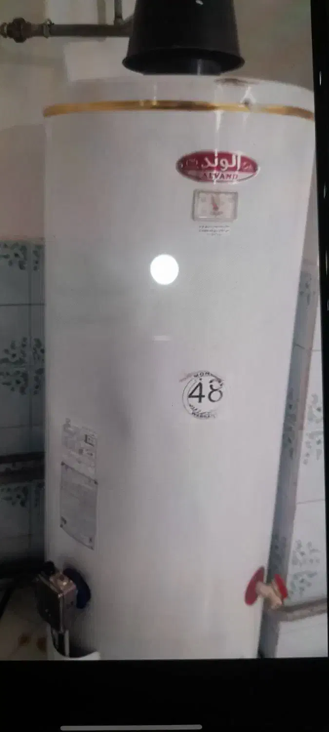 گرمکن الوند یه سال کار کرده|آبگرمکن، پکیج، شوفاژ|میاندوآب, |دیوار