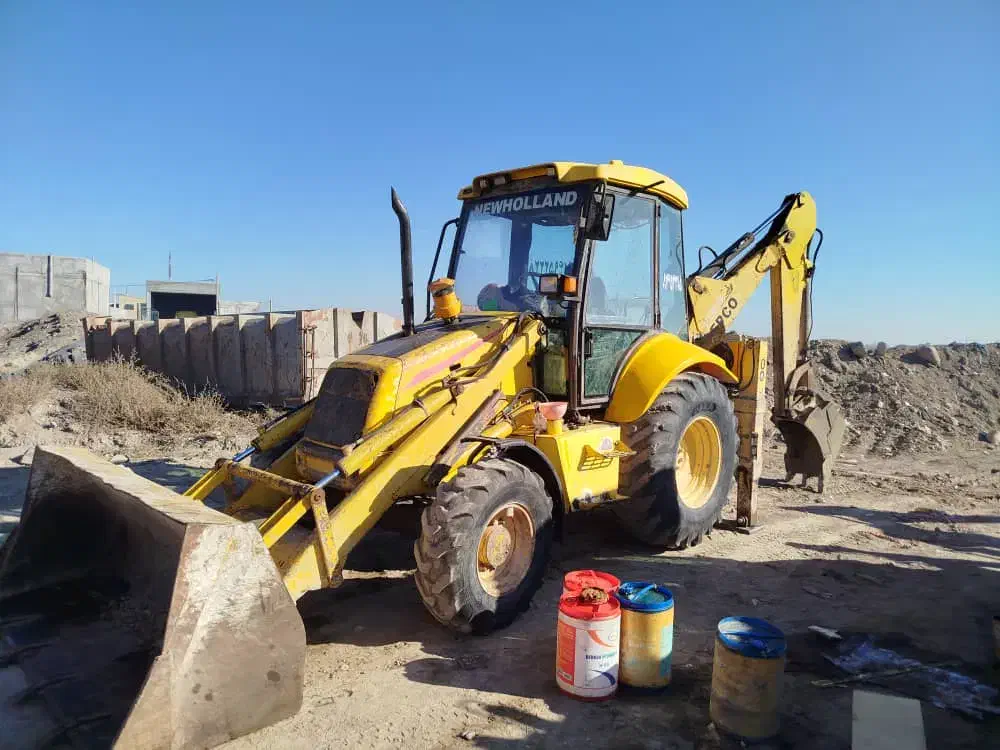 فروش بیل بکهو نیوهلند|خودرو سنگین|اردبیل, |دیوار