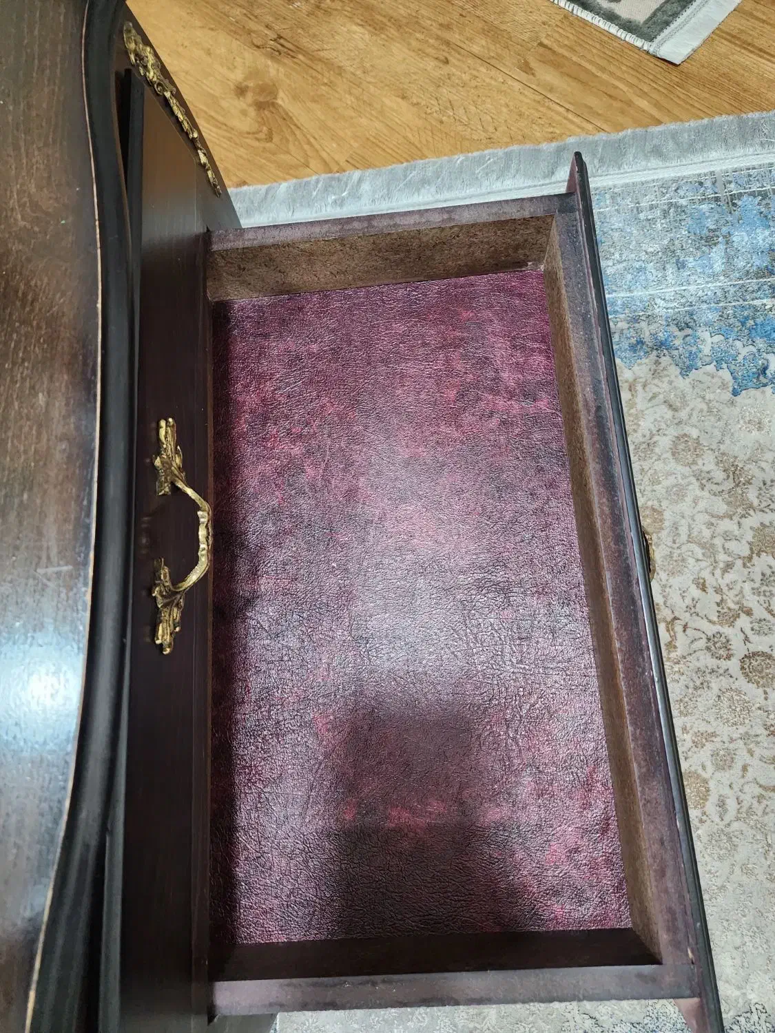 آینه کنسول|بوفه، ویترین، کنسول|اهواز, فاز ۱ پادادشهر|دیوار