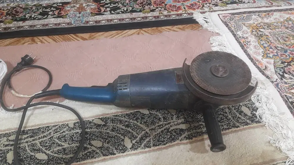 سنگ جت|ابزارآلات|مشهد, طبرسی شمالی|دیوار