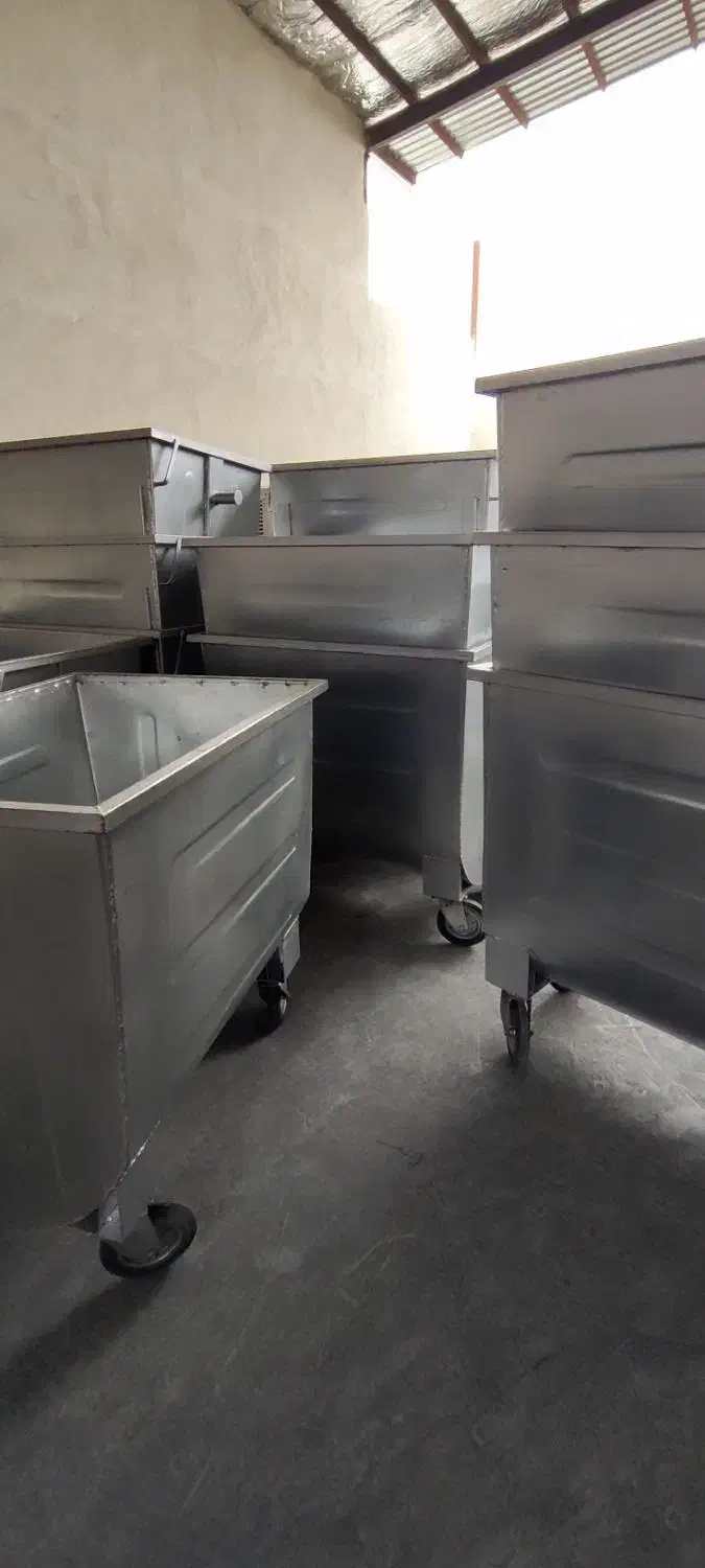 سطل زباله گالوانیزه درب دار ۱۱۰۰ ۷۷۰ محدب مکعب|ابزارآلات|نسیم‌شهر, |دیوار