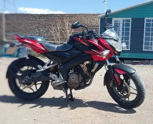 ns 200|موتورسیکلت|ساوه, |دیوار