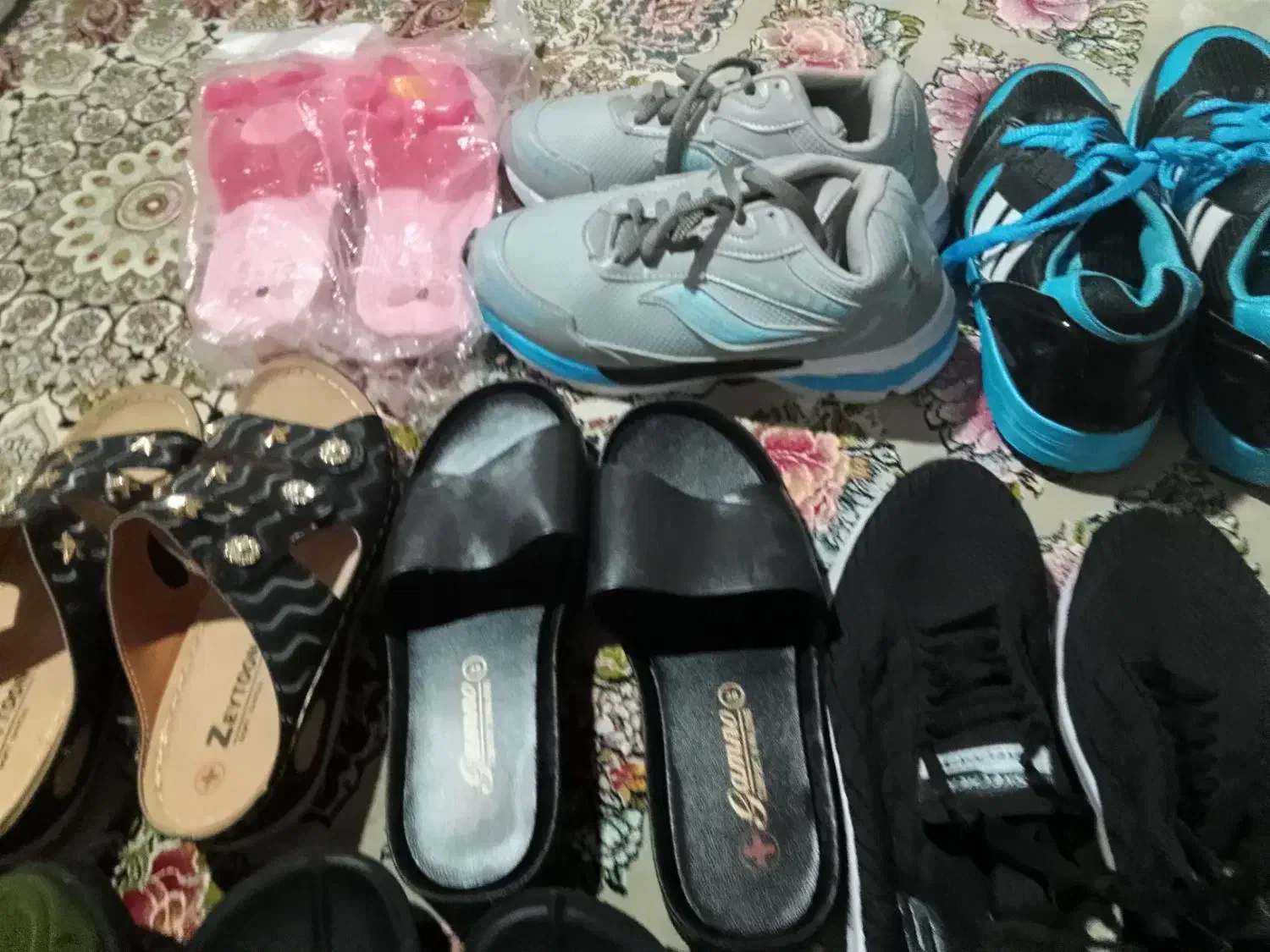 کفش و دمپایی به قیمت مناسب|کیف، کفش، کمربند|عباس‌آباد, |دیوار