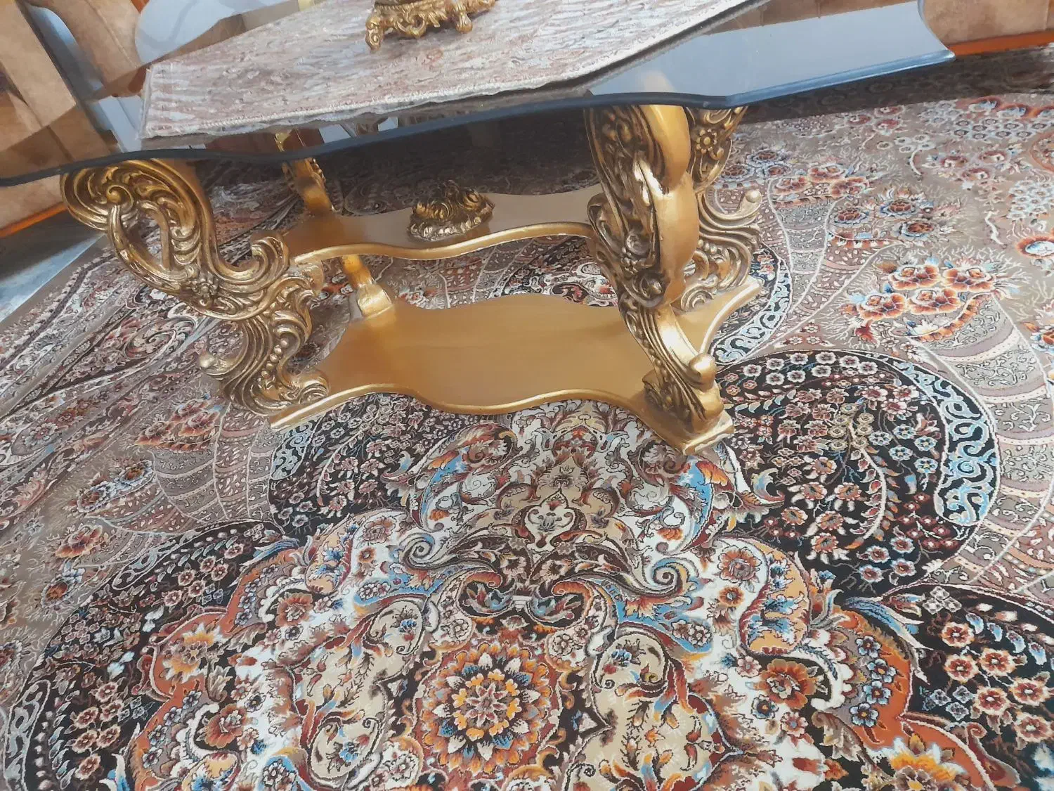 میزجلومبلی|مبلمان خانگی و میز عسلی|مهریز, |دیوار