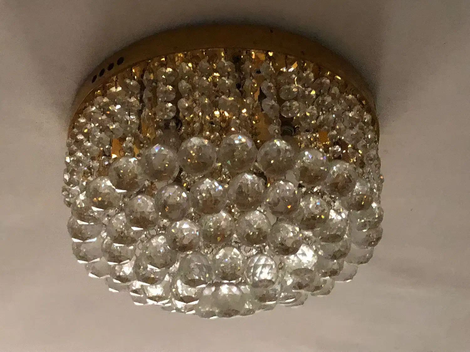 لوستر|لوستر و چراغ آویز|اسلام‌شهر, شهرک قائمیه|دیوار