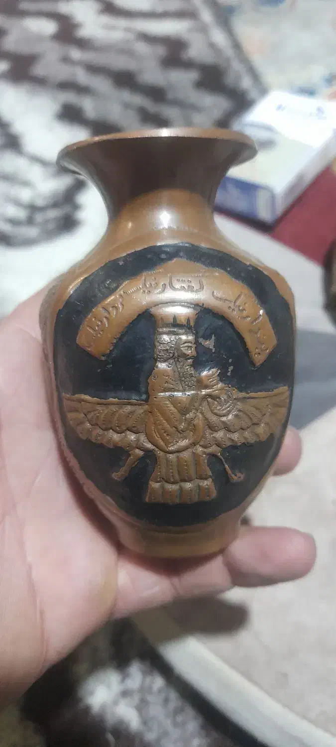 کلکسیونی|کلکسیون اشیاء عتیقه|شیراز, شهرک گلها|دیوار