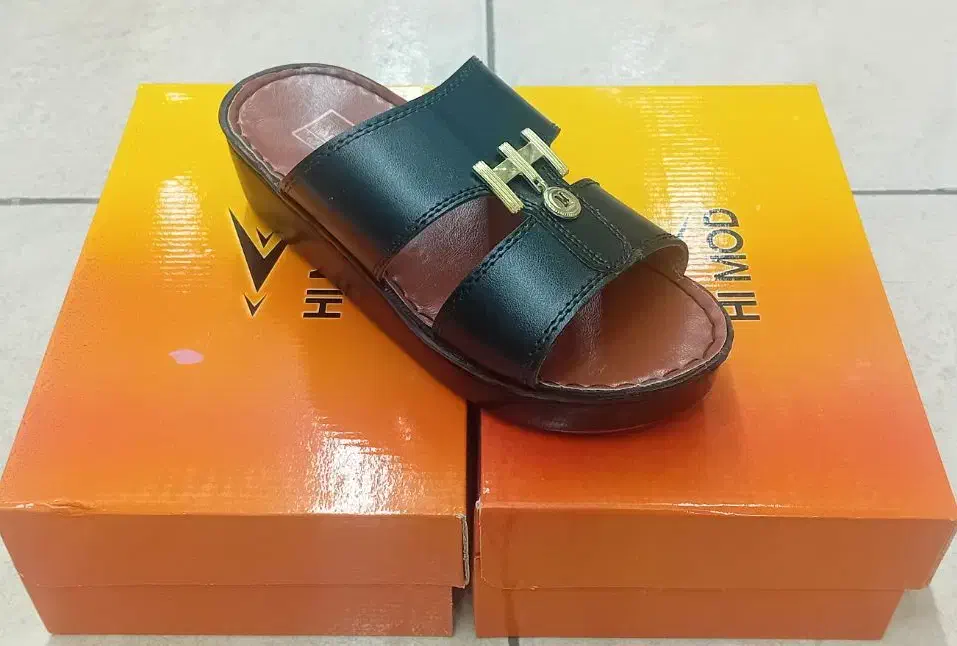 دمپایی مردانه المطراش ( عمده )|کیف، کفش، کمربند|شیراز, بالا کفت|دیوار