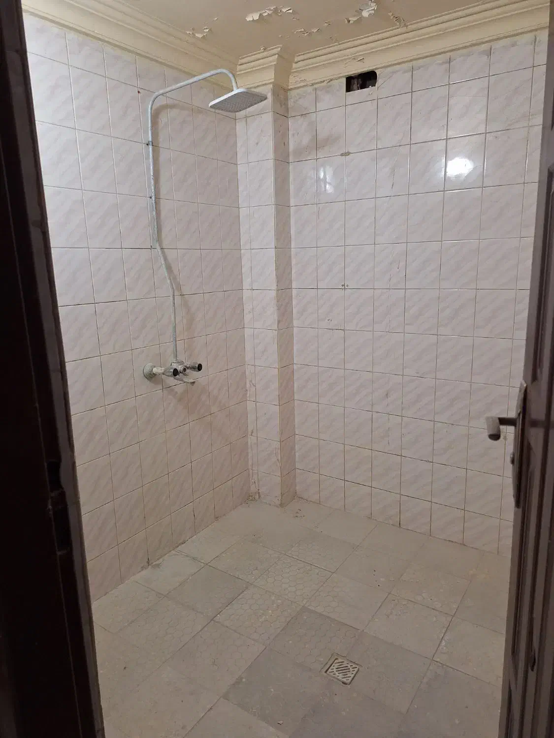 اپارتمان 100/ خوش نقشه/ در بهترین نقطه سناباد|فروش آپارتمان|مشهد, سناباد|دیوار