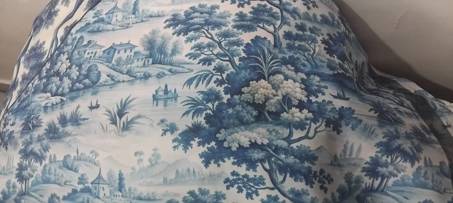 رو میزی پارچه ای یا سفره قلم آبی|سفره، حوله، دستمال آشپزخانه|تهران, اتابک|دیوار