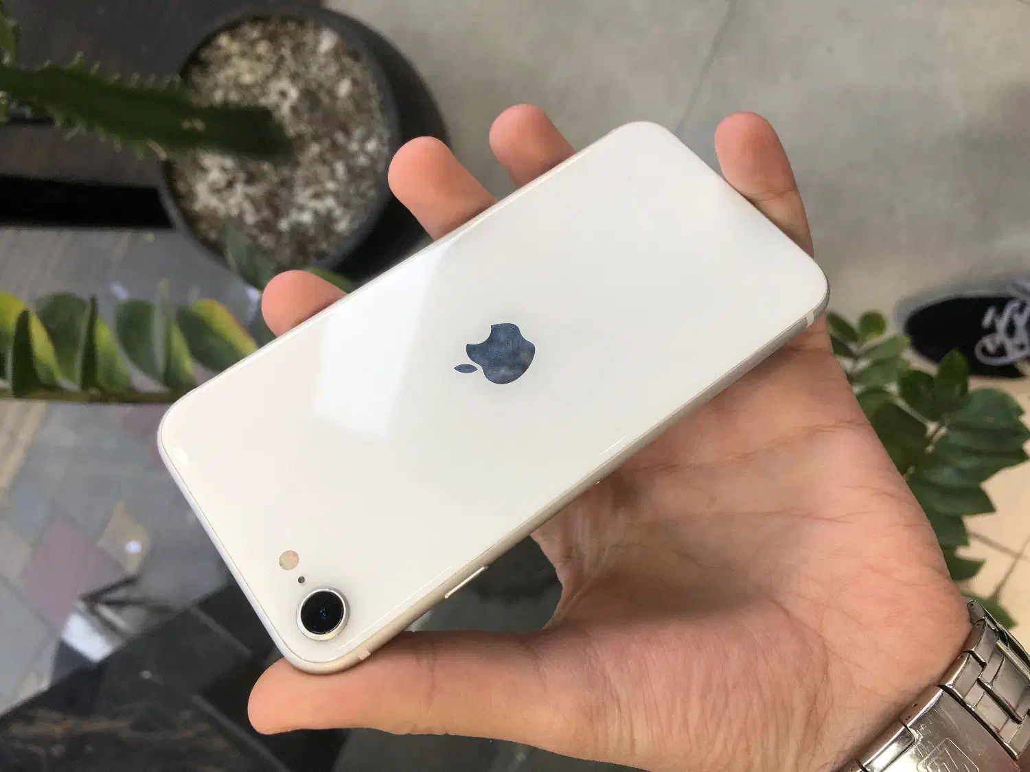 ایفونse2020|موبایل|تهران, استاد معین|دیوار