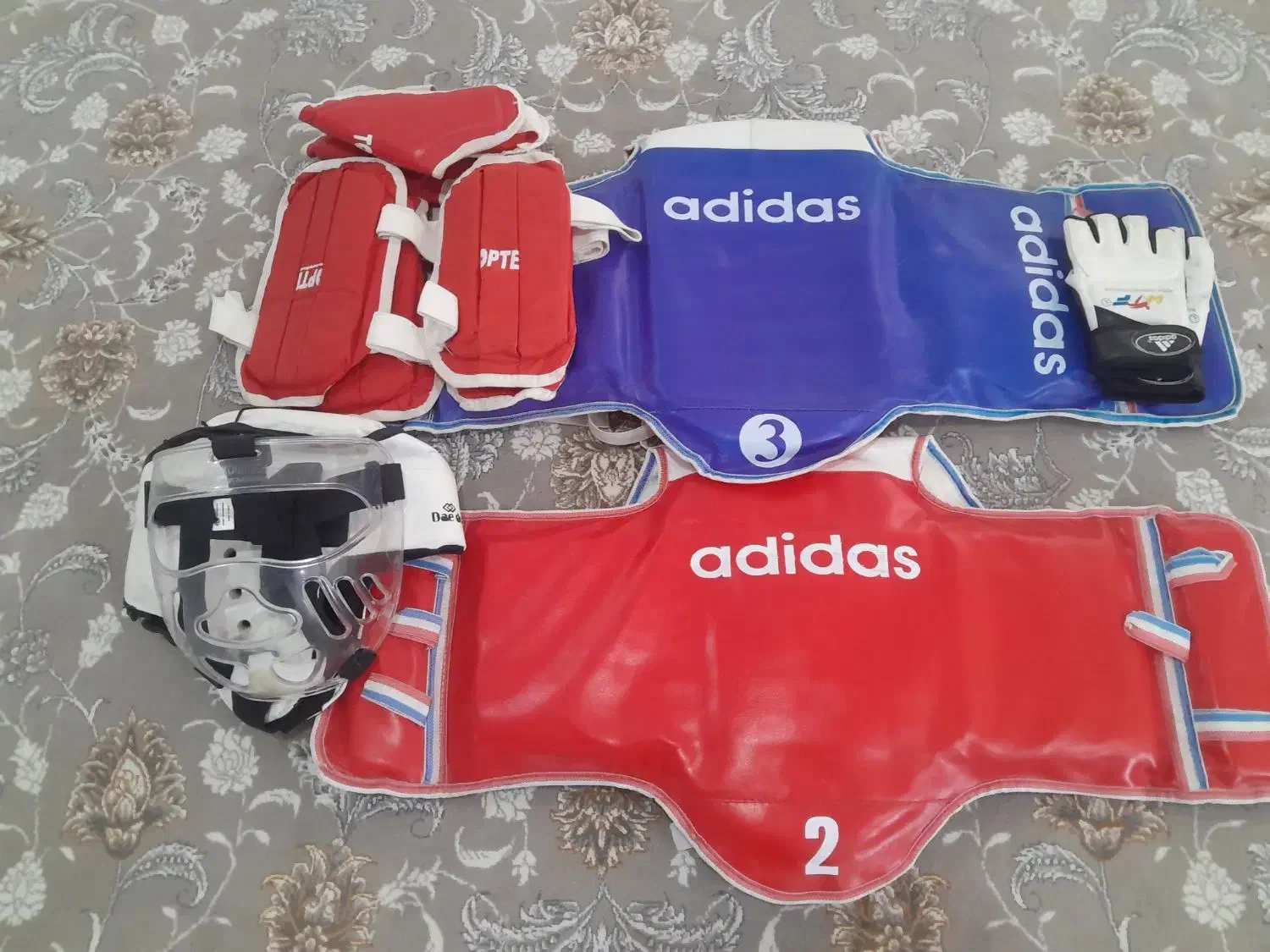 وسایل کامل تکواندو|تجهیزات ورزشی|سیروان, |دیوار