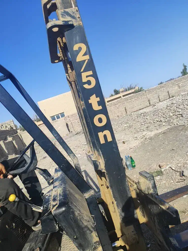 لیفتراک 2.5 تنی|ماشین‌آلات صنعتی|زابل, |دیوار