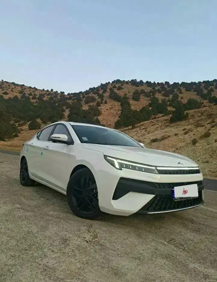 کی ام سی j7|خودرو سواری و وانت|گرگان, |دیوار