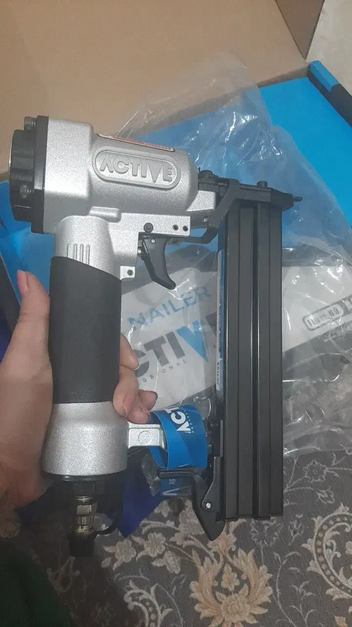 دستگاه میخکوب|ابزارآلات|رباط‌کریم, وهن آباد|دیوار