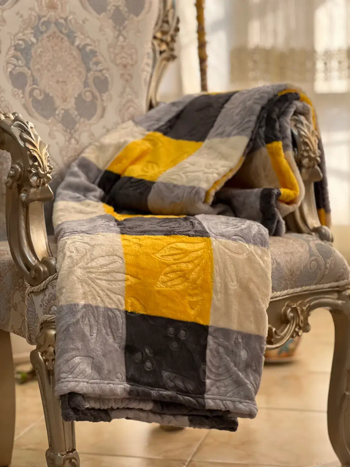 پتو چهارفصل چهارخونه|رختخواب، بالش، پتو|قم, باغ شریفی|دیوار