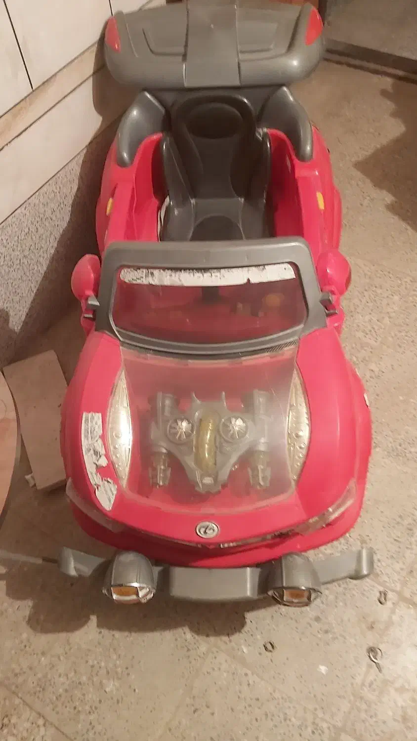 ماشین شارژی|اسباب‌بازی بچه|خمینی‌شهر, |دیوار