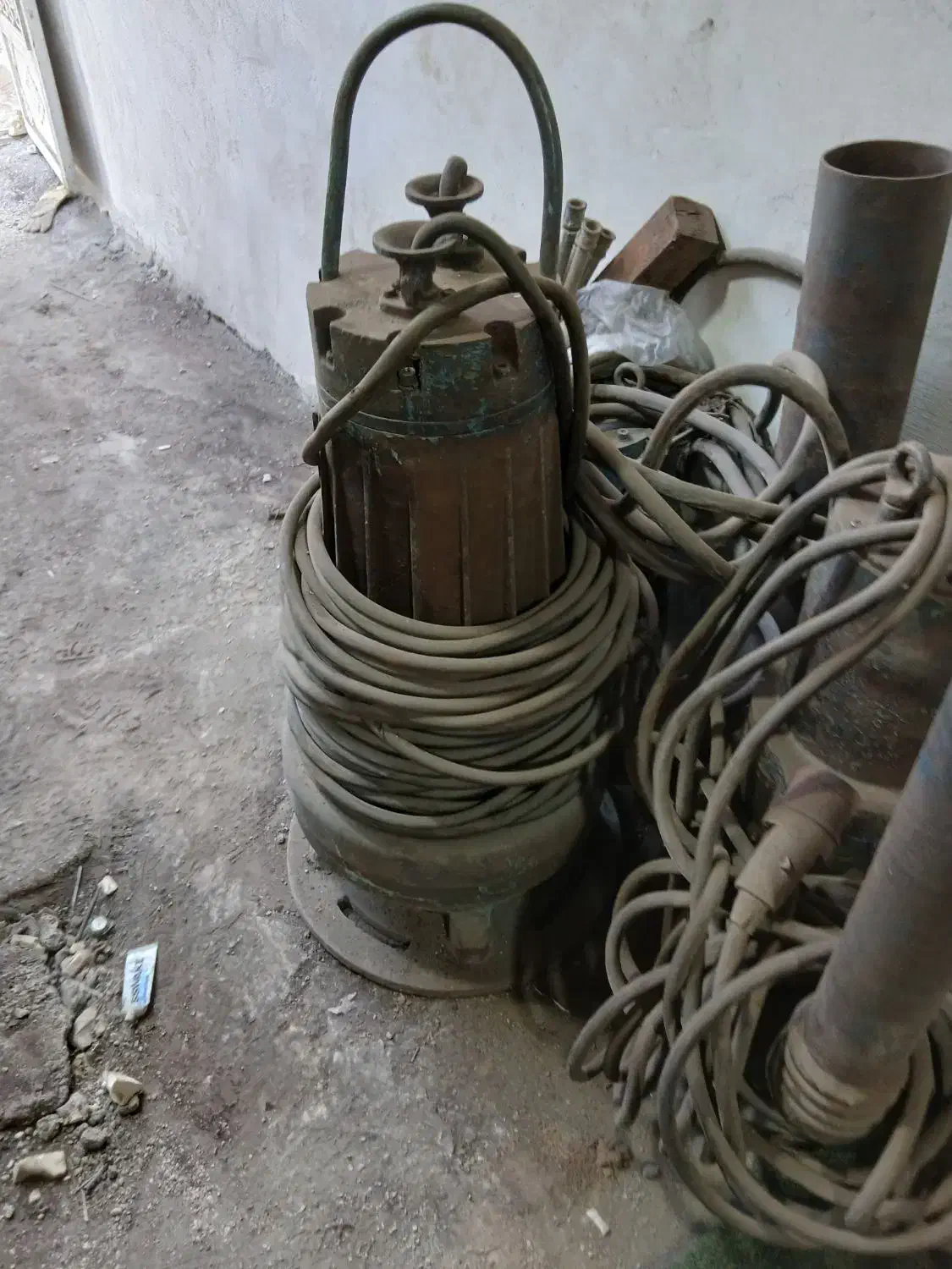 ۷عدد پمپ لجن کش ۴اینچ و۶ اینچ|ماشینآلات صنعتی|تهران, جوادیه|دیوار