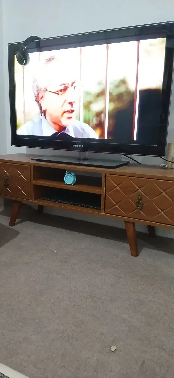 تلویزیون ۴۲ اینچ سامسونگ|تلویزیون و پروژکتور|بومهن, |دیوار