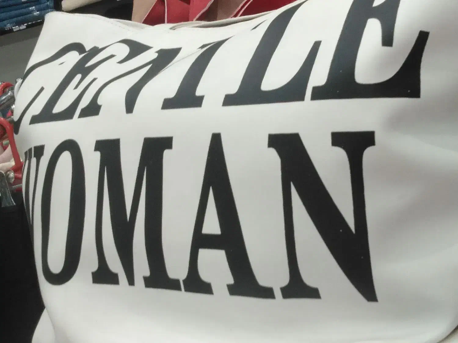 حراجی به مناسبت روز مادر|کیف، کفش، کمربند|بروجرد, |دیوار