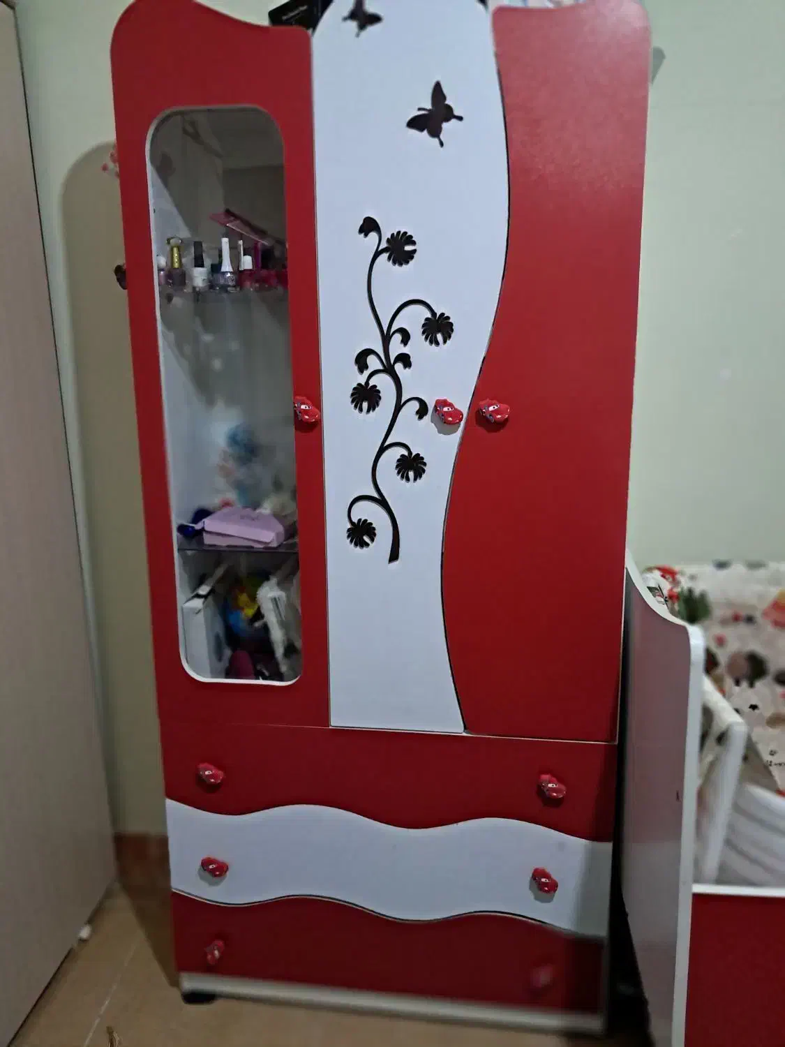 یک سری وسایل منزل فروش می‌رسد|حراج|سنندج, |دیوار