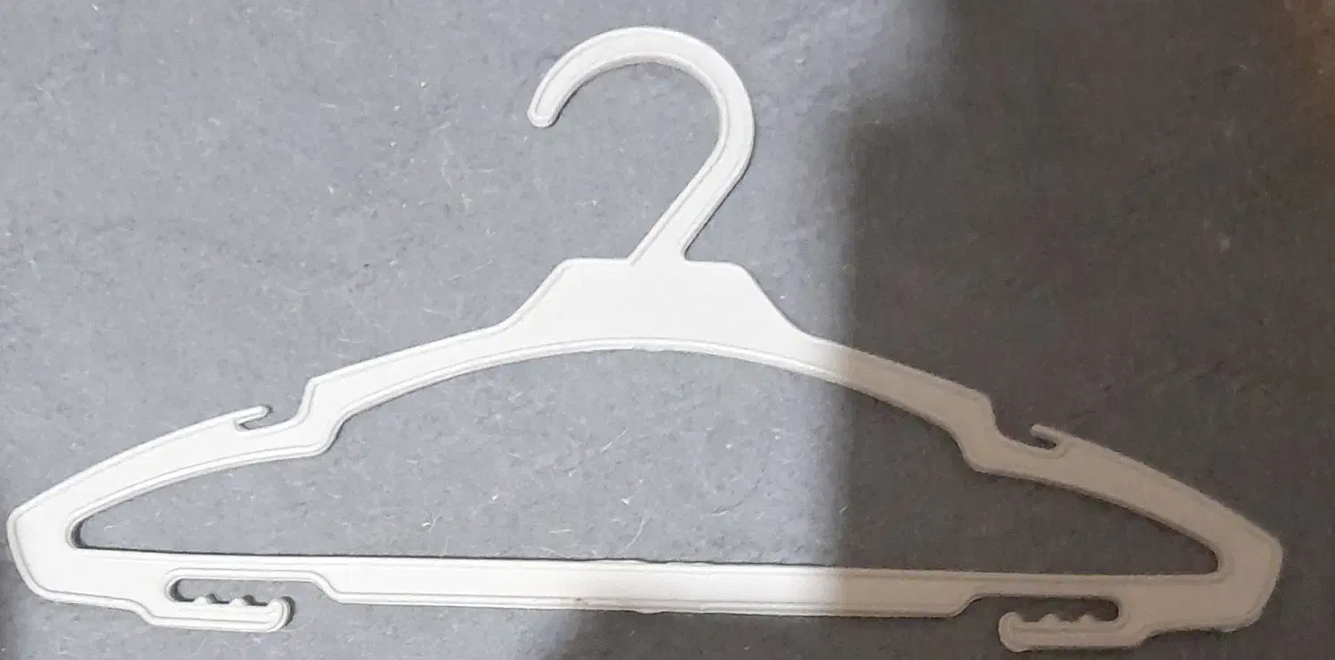 چوب کار|بندرخت و رختآویز|نیشابور, خط کاشمر|دیوار