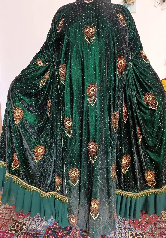 لباس محلی|لباس|یاسوج, |دیوار