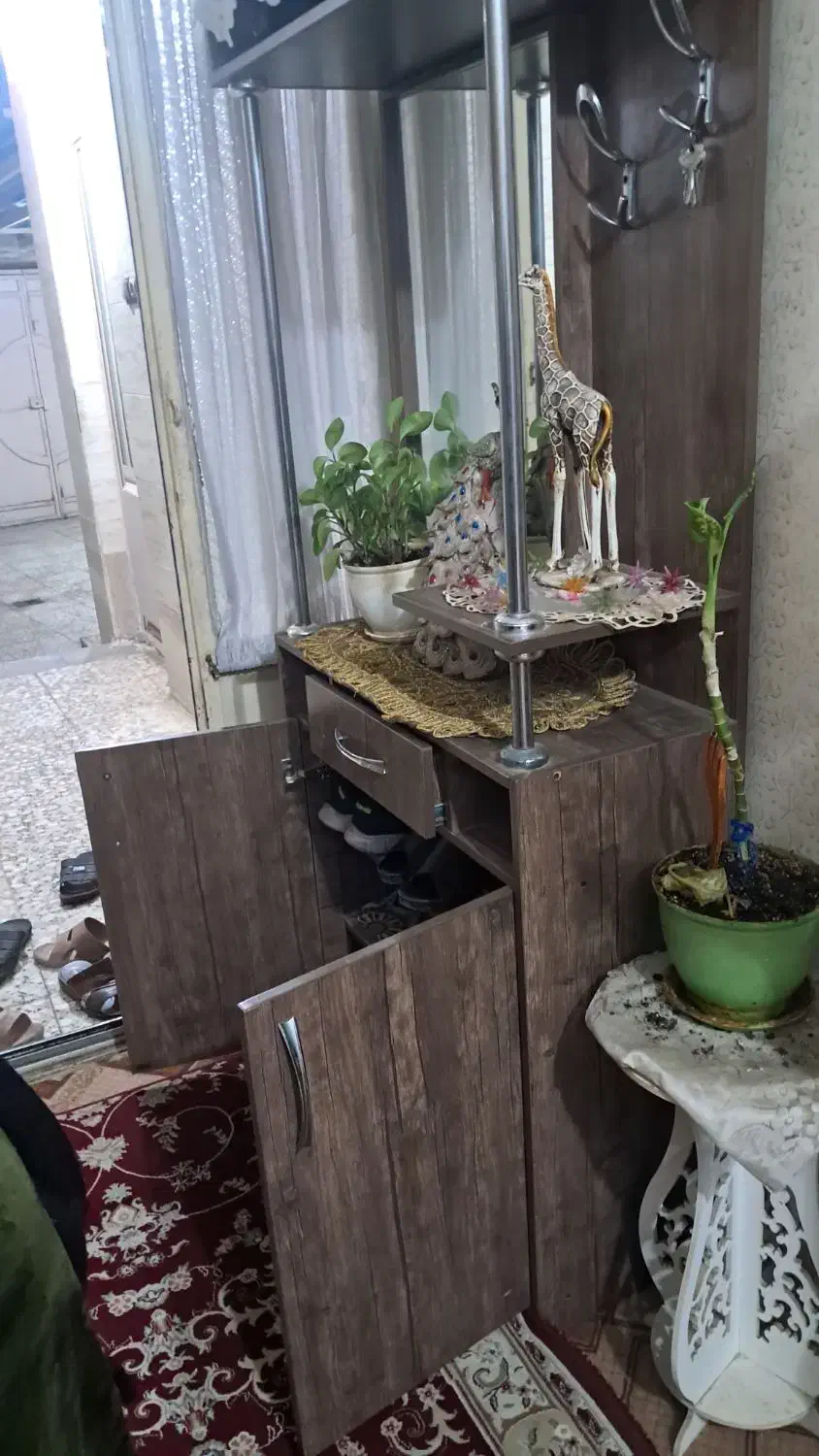 جا کفشی|جاکفشی، کمد، دراور|اهواز, لشکرآباد|دیوار