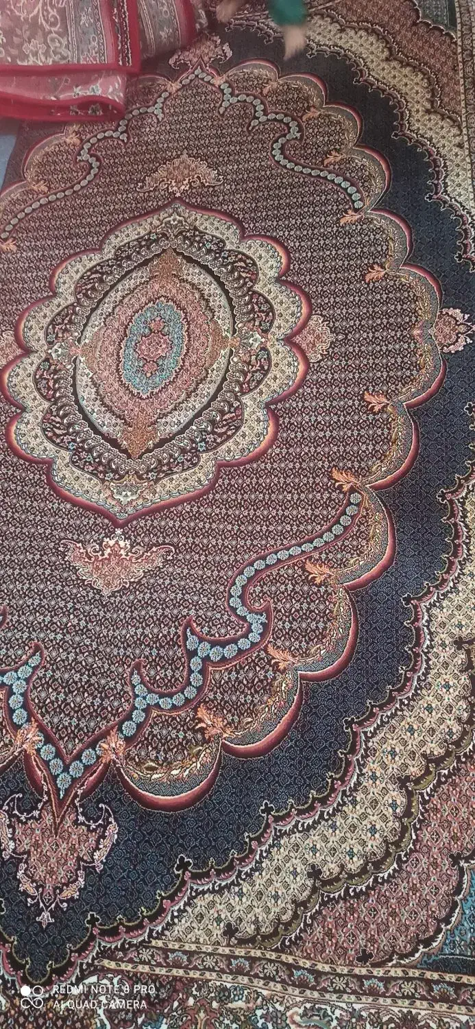 فرش فروشی|فرش|نهاوند, |دیوار